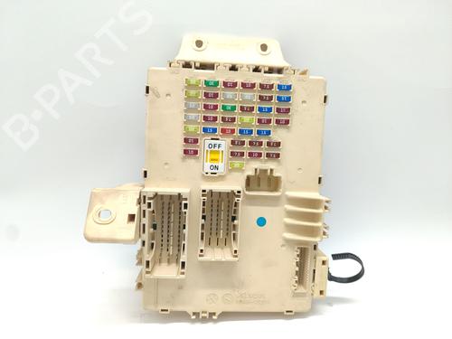 Używane Skrzynka bezpieczników HYUNDAI i40 I (VF) 1.7 CRDI (141 hp) 31065435