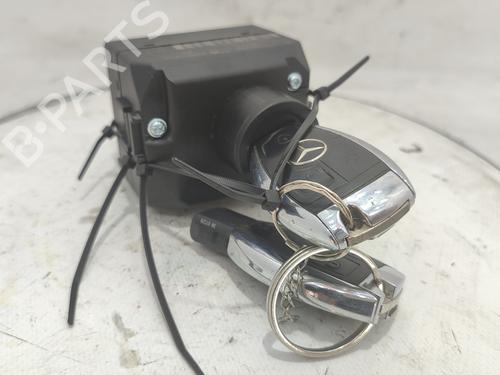 Used Ignition barrel MERCEDES-BENZ S-CLASS (W221, V221) S 500 (221.071, 221.171) (388 hp) 22532396