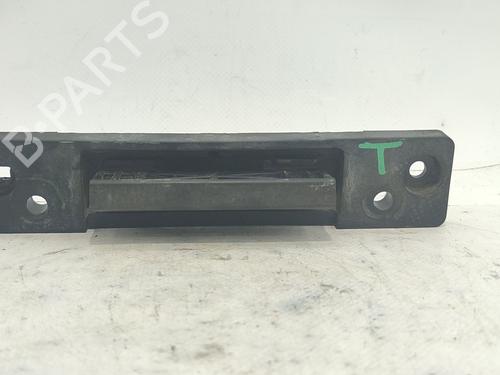 Used Tailgate handle KIA SORENTO I (JC) 2.5 CRDi 4WD (140 hp) 32395892