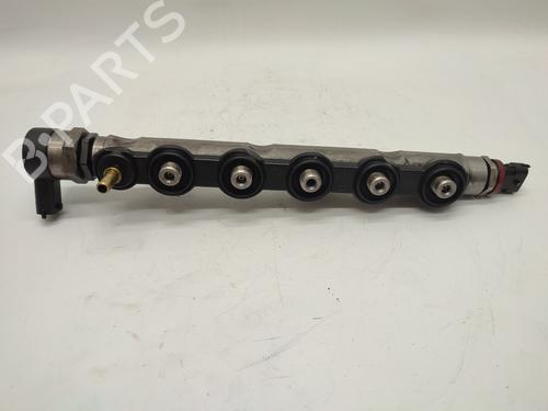 Used Injection rail RENAULT LAGUNA III (BT0/1) [2007-2015]  16217578