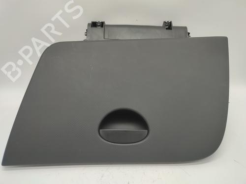 Used Glove box SEAT LEON (1P1) 1.4 16V (86 hp) 16170869