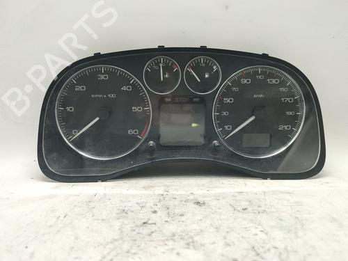 Used Instrument cluster PEUGEOT 307 (3A/C) 1.6 HDi (90 hp) 30176857