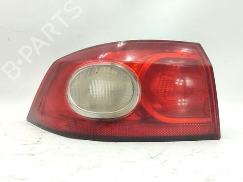 Used Left taillight RENAULT LAGUNA II (BG0/1_) [2001-2007]  29195033