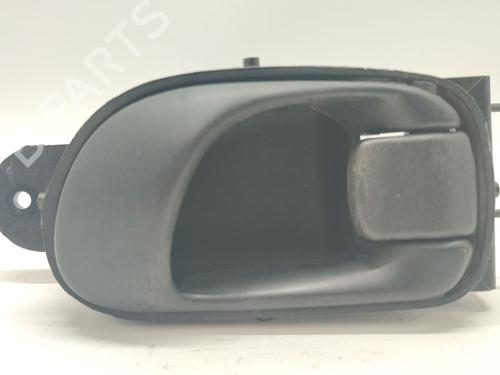 front-left-interior-door-handle-daewoo-rezzo-u100-2000-39066970 main image