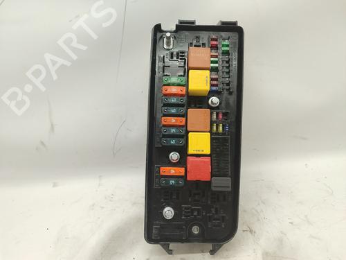 Fuse box OPEL VECTRA C (Z02) 2.2 DTI 16V (F69) | BP25810951E1 