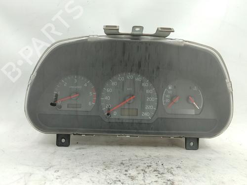 Used Instrument cluster VOLVO S40 I (644) [1995-2004]  30833144