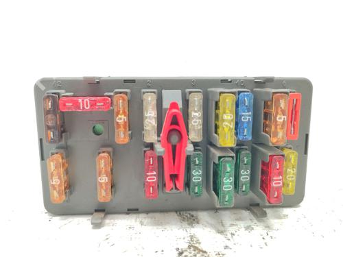Used Fuse box FIAT SCUDO Van (220_) 1.9 TD (90 hp) 30833967