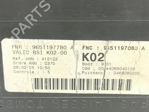 Fuse box PEUGEOT 307 (3A/C) 1.6 HDi 110 | BP32019402E1 - Image 4