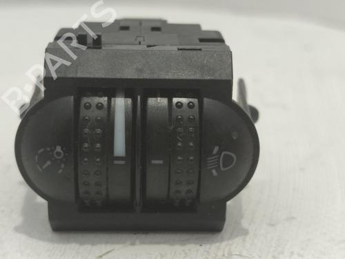 Commande de phare VW PASSAT B5.5 (3B3) 1.9 TDI (130 hp) 18742990