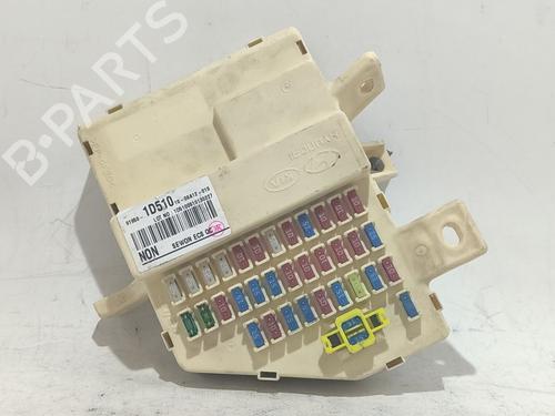 Used Fuse box Fuse box KIA CARENS III MPV (UN) 2.0 CRDi 140 (140 hp) 34495085 34495085