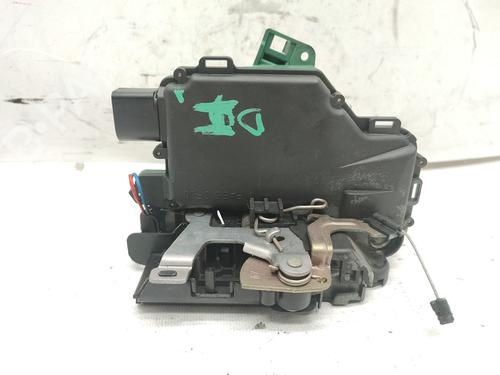 Front left lock SKODA OCTAVIA I (1U2) 1.9 TDI | BP23179528C98 