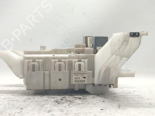 Used Fuse box Fuse box 38760042 38760042