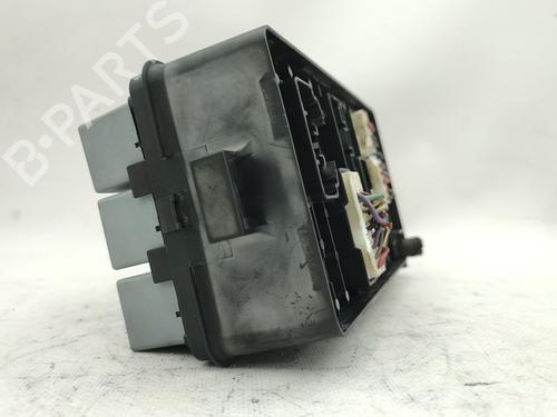 Fuse box DAEWOO NUBIRA Saloon (J200) 1.6 | BP30090422E1