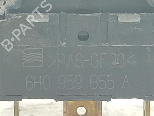  - Image 4