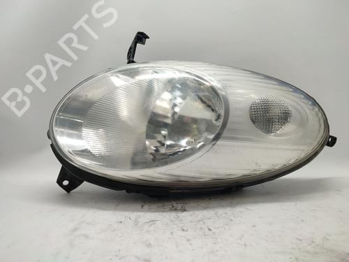 Lyskaster høyre NISSAN MICRA III (K12) 1.2 16V (80 hp) 30055492