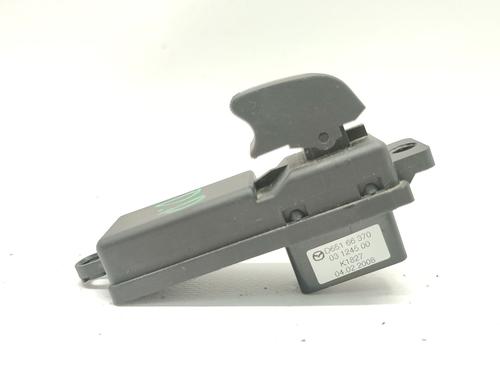 Right front window switch MAZDA 2 (DE_, DH_) 1.4 MZR-CD | BP39992838I26 - Image 4