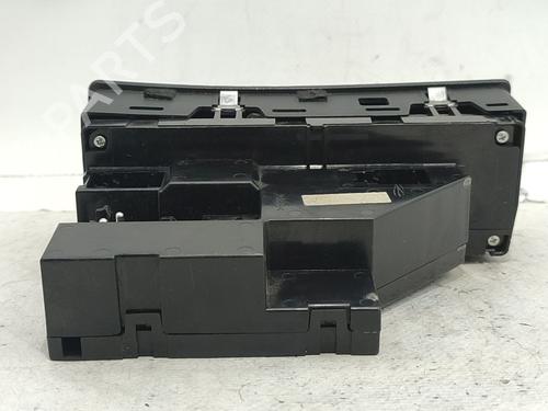 Right front window switch BMW X5 (E53) 3.0 d | BP33053978I26 - Image 2