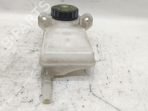 Used Power steering reservoir CITROËN C4 Coupe (LA_) 1.6 HDi (90 hp) 26667252