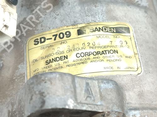 AC compressor PEUGEOT 405 II (4B) 2.0 | BP31015815M34