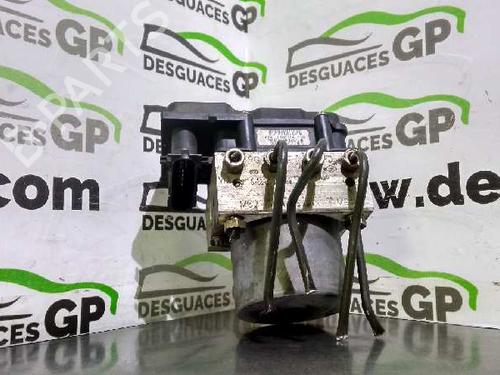 Used ABS pump RENAULT MEGANE II (BM0/1_, CM0/1_) 1.9 dCi (BM0G, CM0G) (120 hp) 7138423