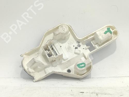 Used Lamp holder RENAULT MEGANE II Saloon (LM0/1_) 1.9 dCi (LM0G, LM1G, LM2C) (120 hp) 31860197