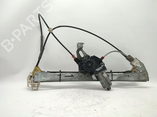 Fensterheber rechts vorne für PEUGEOT 206 Hatchback (2A/C) 1.4 i (75 hp) 30053729