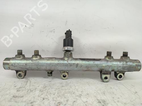 Used Injection rail CITROËN JUMPER I Van (244) 2.8 HDi (146 hp) 15410891