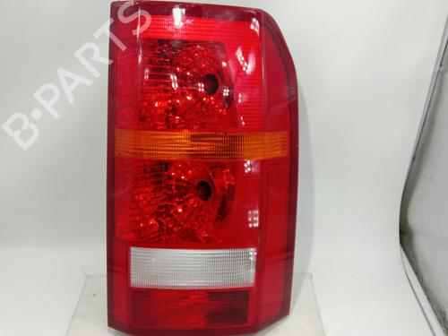 Used Right taillight Right taillight LAND ROVER DISCOVERY III (L319) 2.7 TD 4x4 (190 hp) 39728364 39728364