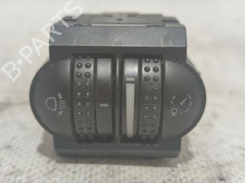Used Switch VW PASSAT B5.5 (3B3) [2000-2005]  16682692