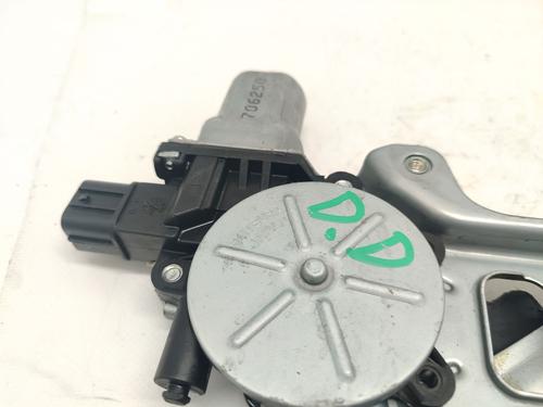Front right window mechanism MITSUBISHI OUTLANDER II (CW_W) 2.0 DI-D (CW8W) | BP31996889C23