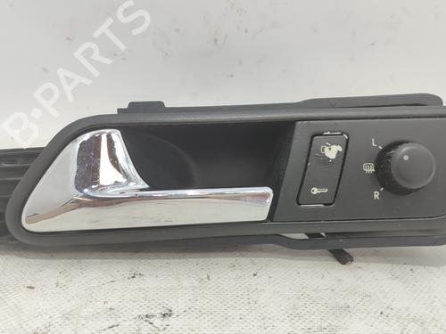 Used Front left interior door handle VW TOURAN (1T1, 1T2) [2003-2011]  22532426