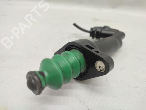Clutch slave cylinder SEAT IBIZA III (6L1)  | BP19315618M113 
