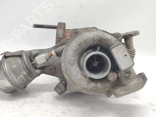Turbo/Compressor Turbo/Compressor LANCIA YPSILON (843_) 1.3 D Multijet (843.AXH1A, 843.AXE1A) (105 hp) 36077018 36077018