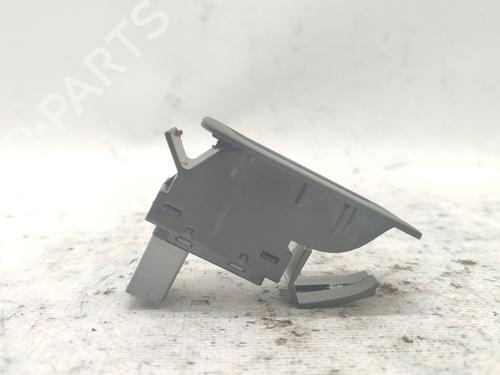 Right front window switch VW TOURAN (1T3) 1.6 TDI | BP37446318I26 - Image 4