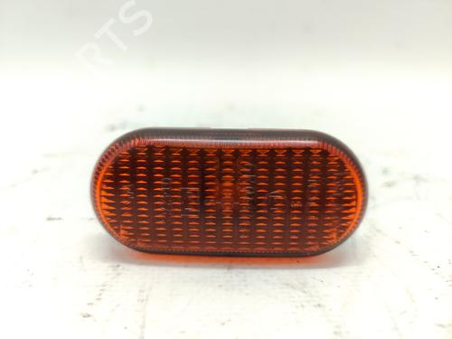 right-side-indicator-renault-scenic-i-mpv-ja01_-fa0_-1999-2000-2001-2002-2003-2004-2005-2006-2007-2008-2009-2010-29983393 main image