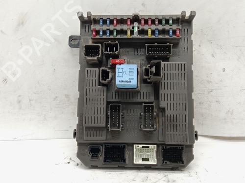 Used Fuse box CITROËN C5 I (DC_) 2.0 HDi (DCRHZB, DCRHZE) (109 hp) 25295841