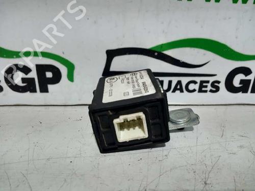 Used Control unit HYUNDAI SANTA FÉ I (SM) 2.0 CRDi (113 hp) 7145193