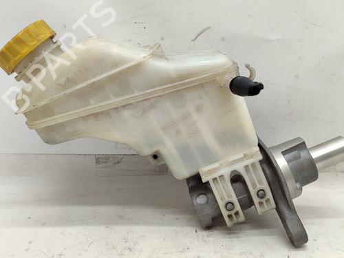 Used Brake master cylinder FIAT GRANDE PUNTO (199_) 1.3 D Multijet (199.AXD11, 199.AXD1A, 199.AXD1B,... (90 hp) 20209175