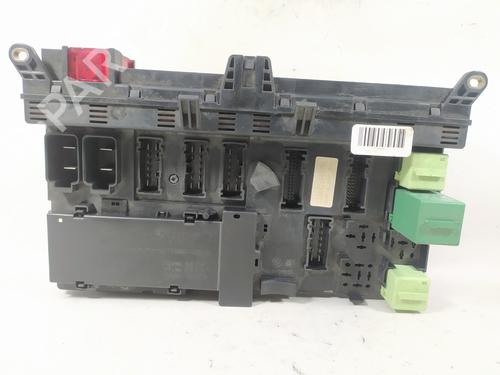 Used Fuse box BMW X5 (E53) 4.4 i (286 hp) 13657398