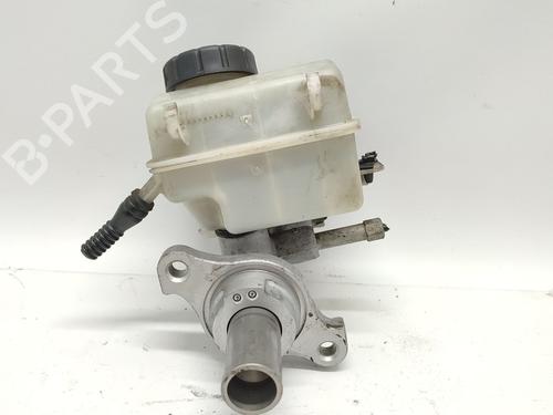 brake-master-cylinder-opel-astra-h-a04-2004-2005-2006-2007-2008-2009-2010-2011-2012-2013-2014-39962815 main image