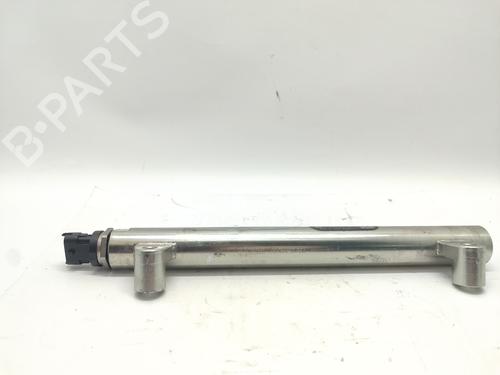Injection rail CHEVROLET CAPTIVA (C100, C140) 2.0 D 4WD | BP31320881M98