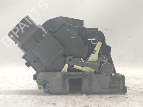 front-right-lock-ford-focus-c-max-dm2-2003-2004-2005-2006-2007-38620104 main image
