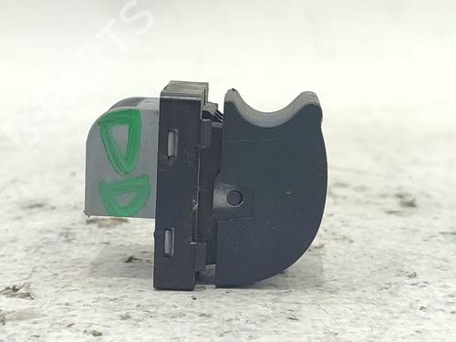 Right front window switch AUDI A4 B7 Avant (8ED) 2.0 TDI 16V | BP38054979I26 - Image 2