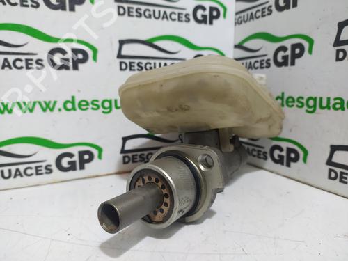 Used Brake master cylinder CITROËN XSARA (N1) 1.9 D (68 hp) 7129020