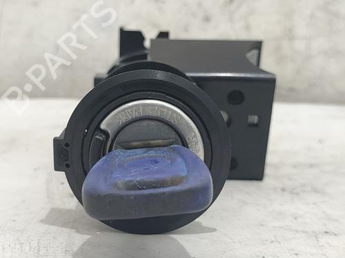 Used Ignition barrel FIAT DOBLO Box Body/MPV (223_) 1.3 D Multijet (75 hp) 27987067