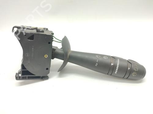 Used Steering column stalk Steering column stalk RENAULT LAGUNA II (BG0/1_) 1.9 dCi (BG08, BG0G) (120 hp) 33832044 33832044