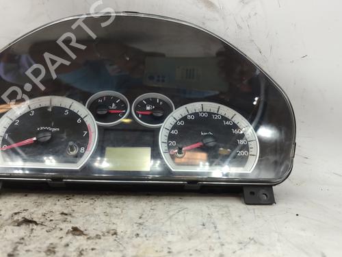 Used Instrument cluster CHEVROLET AVEO / KALOS Saloon (T200) [2003-2008]  18724577