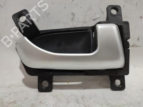 Used Rear right interior door handle KIA SPORTAGE III (SL) 1.7 CRDi (116 hp) 17725681