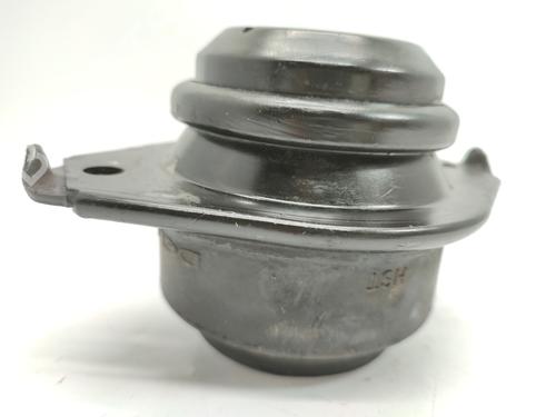 Used Engine mount MERCEDES-BENZ R-CLASS (W251, V251) [2005-2017]  16026552