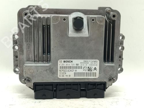 Used Engine control unit (ECU) Engine control unit (ECU) 36567327 36567327